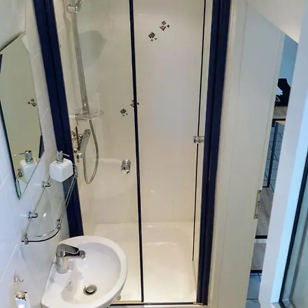 Apartmán Mit Eigenem Bad Und Eigenem Eingang