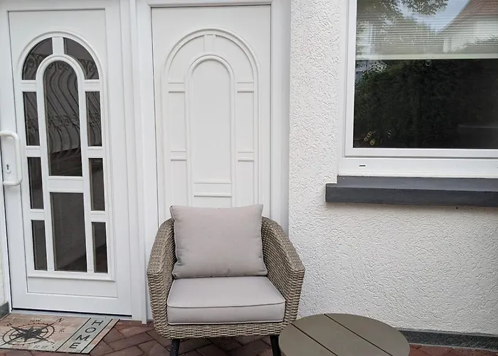 Mit Eigenem Bad Und Eigenem Eingang Apartment